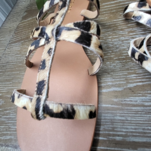 NWT Torgeis Syrene Leather Leopard Print Women's Strappy Sandals Size 10 - Picture 3 of 9